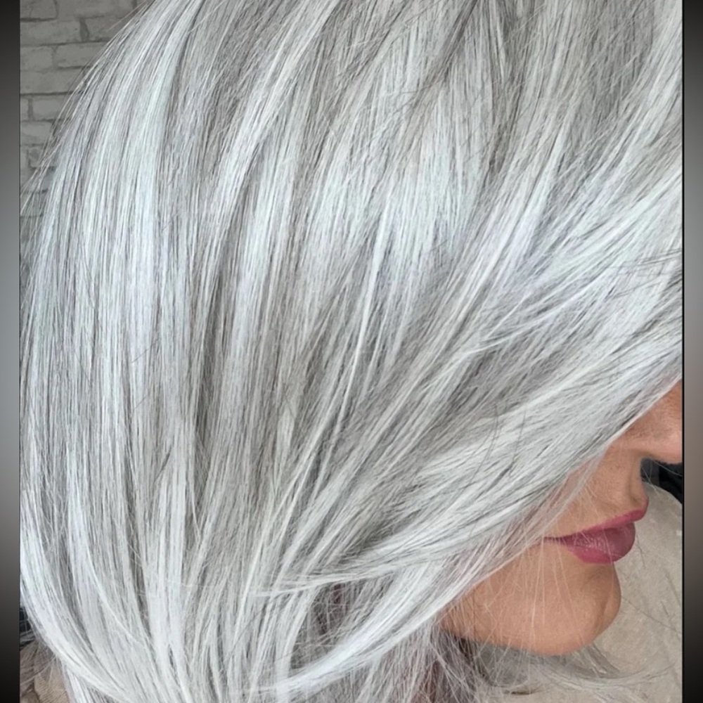Belle Tress “Salt Dash of Pepper-Layla Wig - Picture 7 of 10